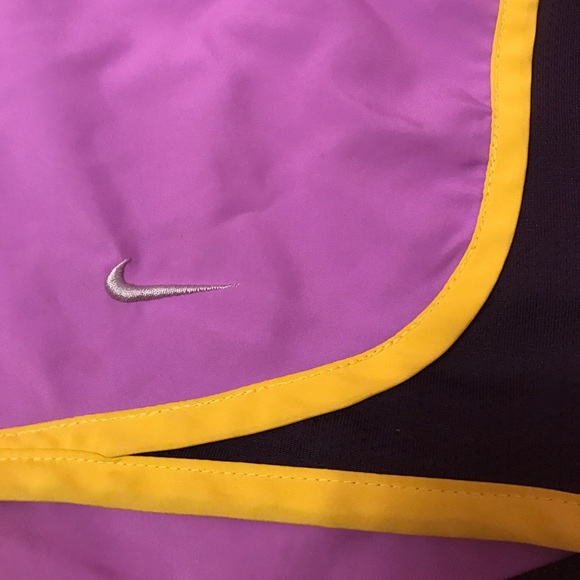 Nike Running shorts - Picture 2 of 3